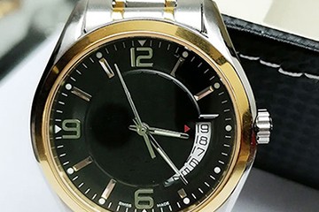 深圳百达翡丽手表官方售后擦油